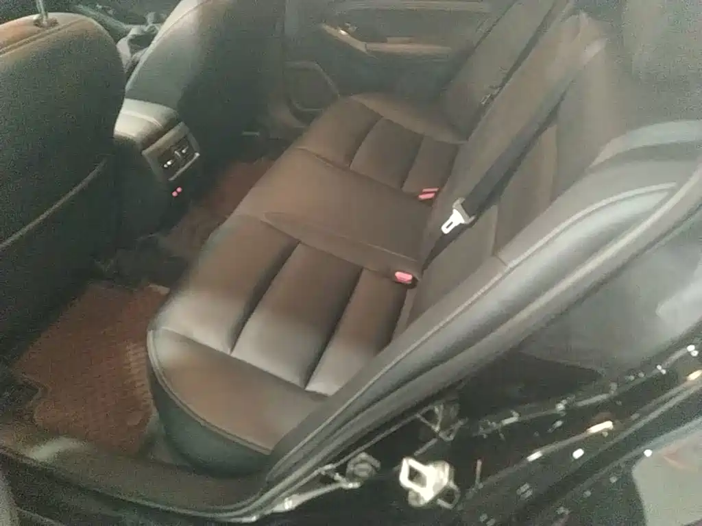 Nissan Teana — миниатюра 17