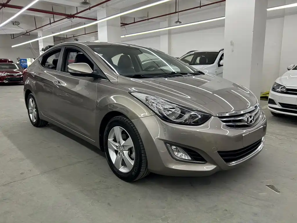 Hyundai Elantra Langdong — миниатюра 3