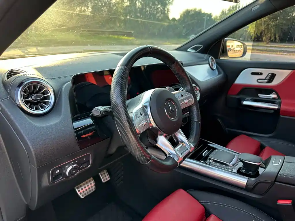 Mercedes-Benz GLA AMG — миниатюра 13
