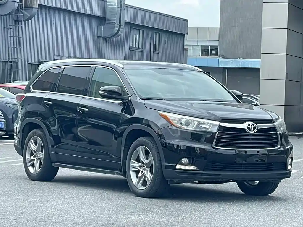 Toyota Highlander — миниатюра 3
