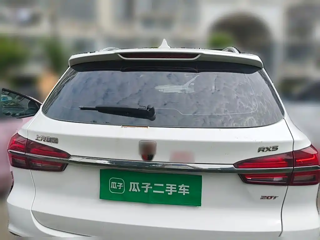 Roewe RX5 — миниатюра 4