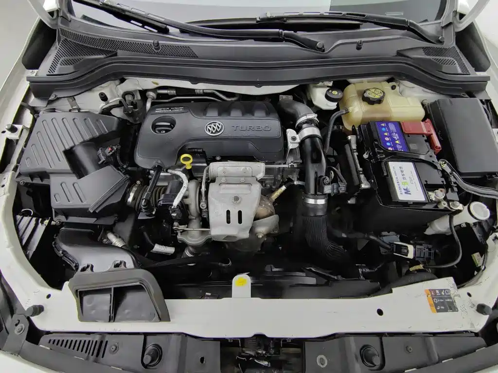 Buick Excelle — миниатюра 6