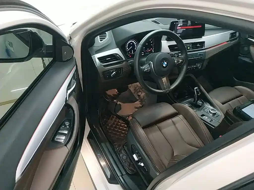 BMW X2 — миниатюра 16
