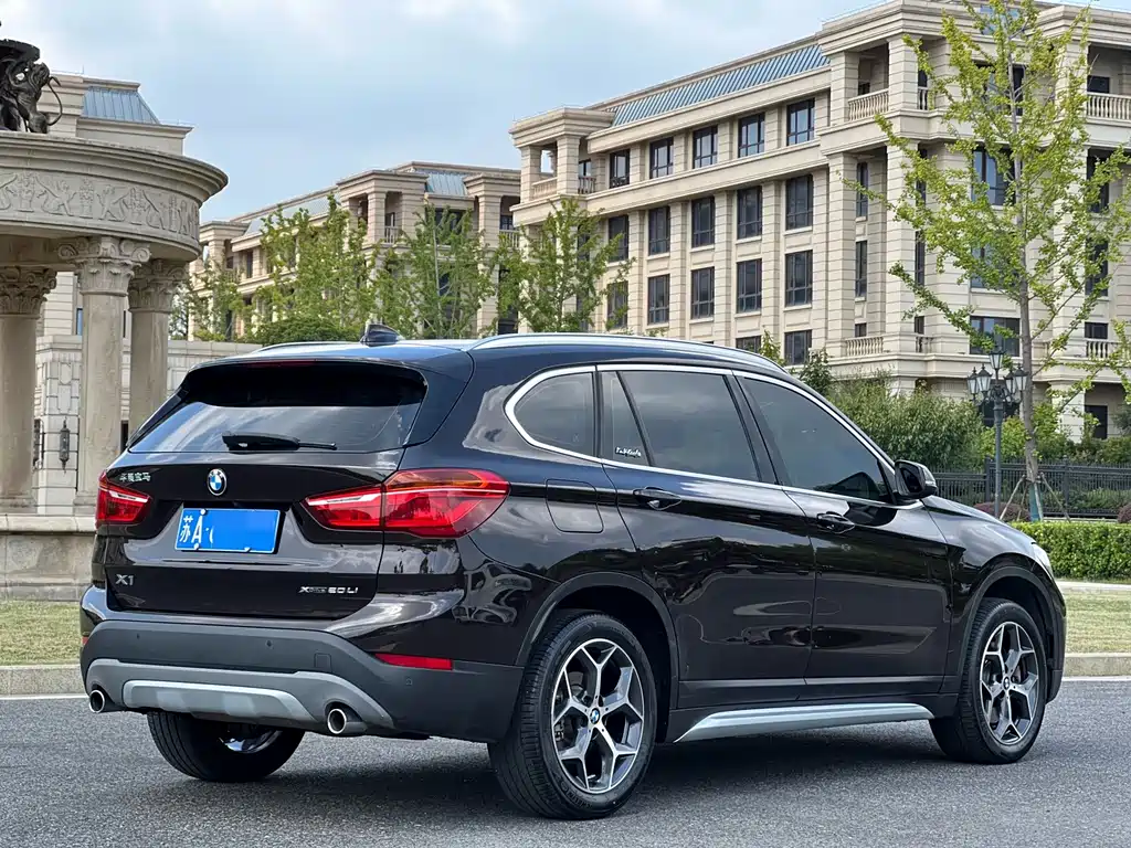 BMW X1 — миниатюра 5
