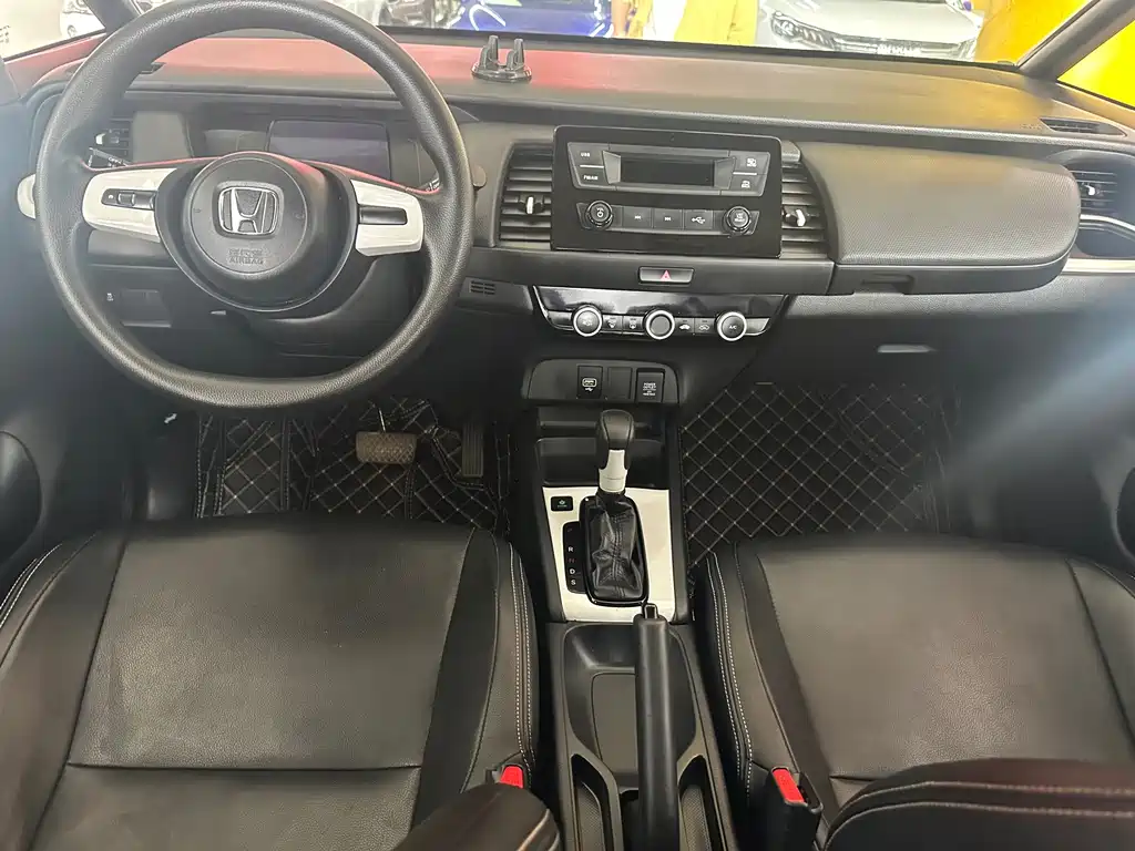 Honda Fit — миниатюра 5