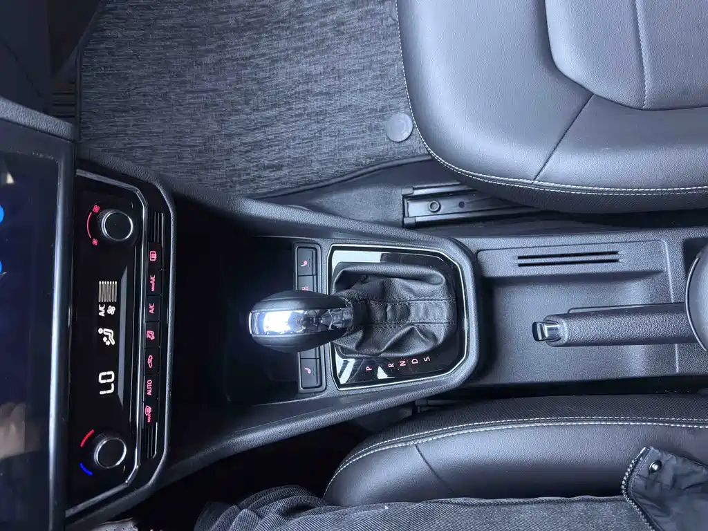 Jetta VA3 — миниатюра 17