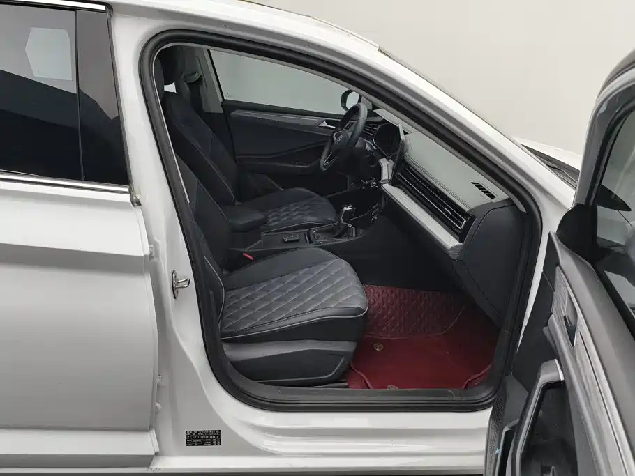 Volkswagen Sagitar — миниатюра 8