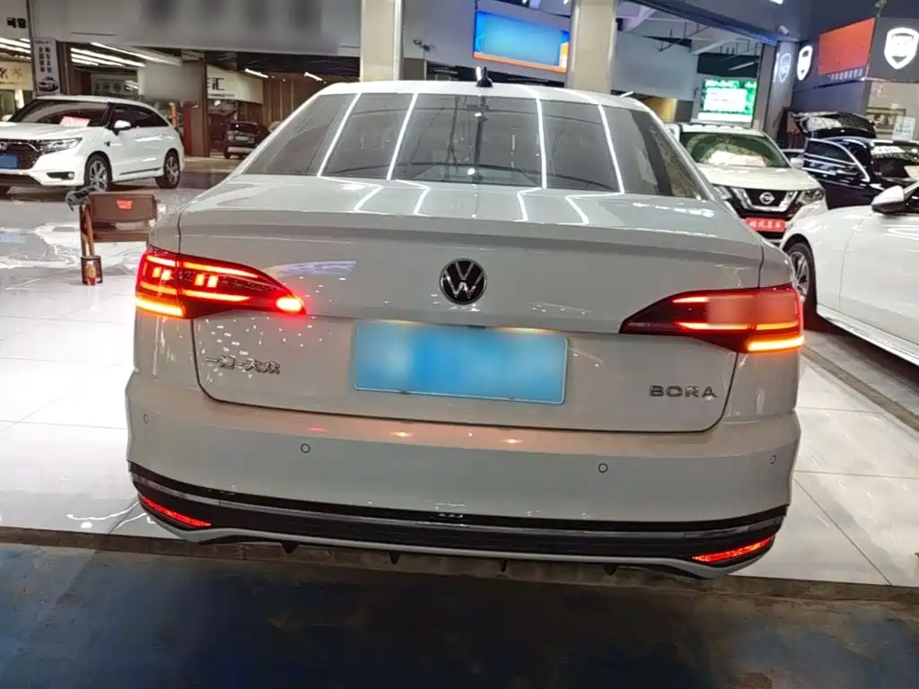 Volkswagen Bora — миниатюра 6