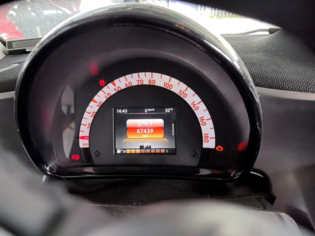 smart Smart Fortwo — миниатюра 12