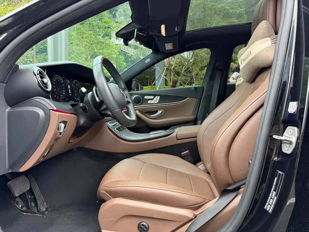 Mercedes-Benz E-Class — миниатюра 5