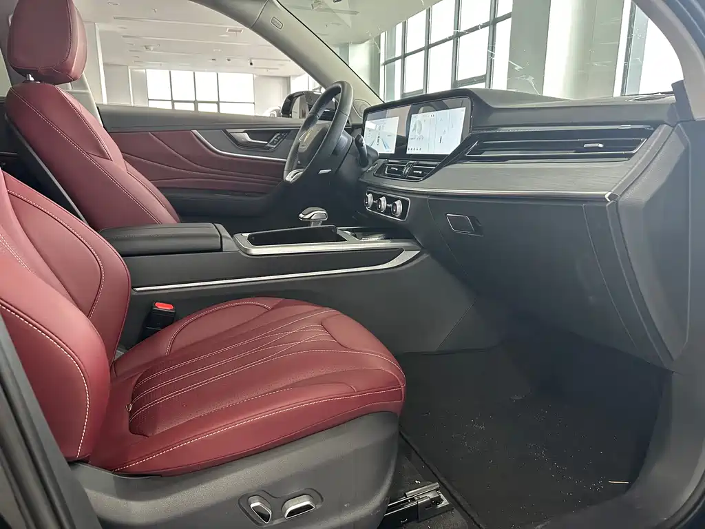 Hongqi HS5 2025 2.0T 60