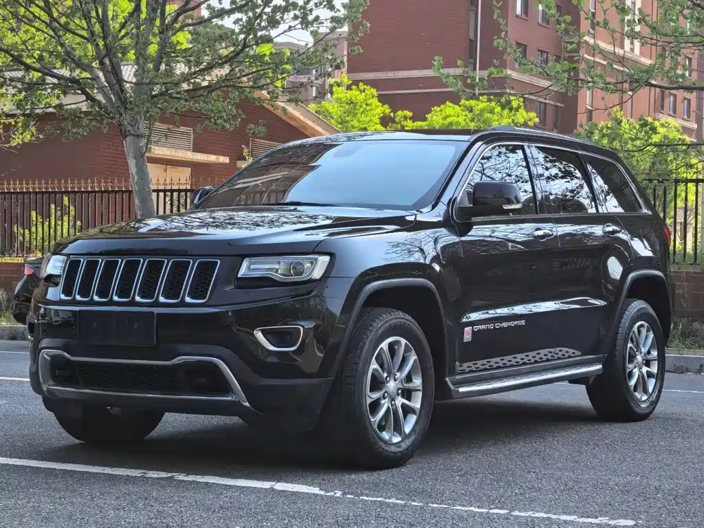 Jeep Grand Cherokee (Import) 2014