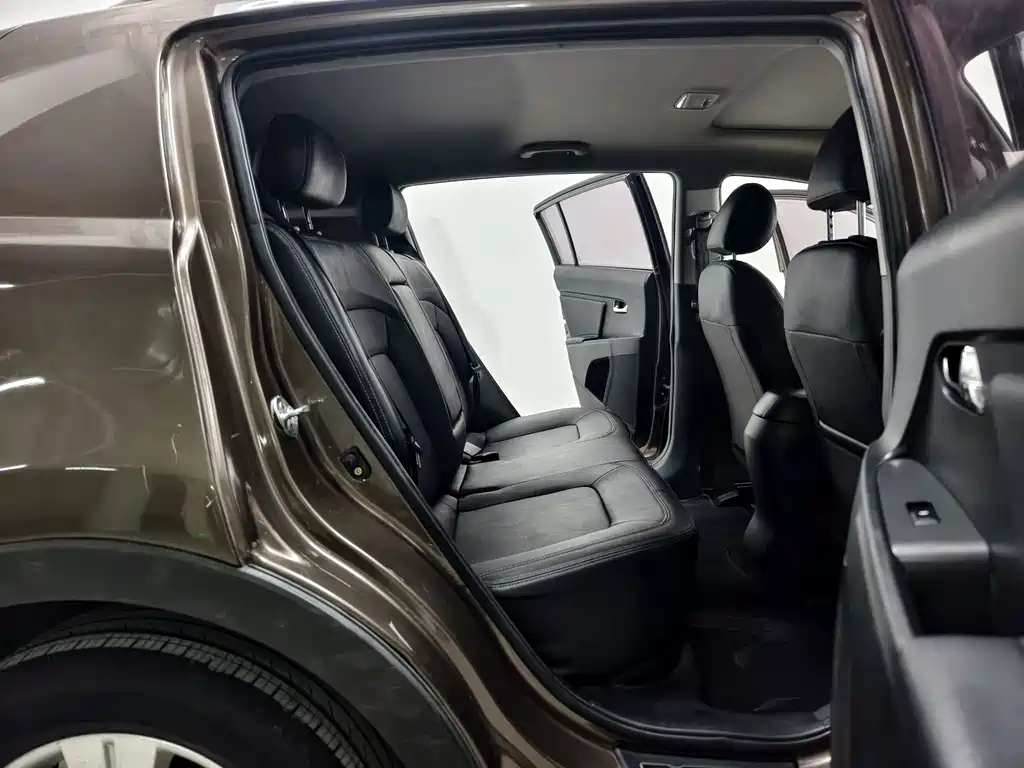 Kia Sportage — миниатюра 16