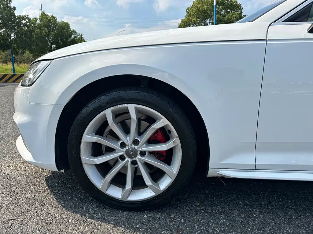 Audi A4L — миниатюра 9