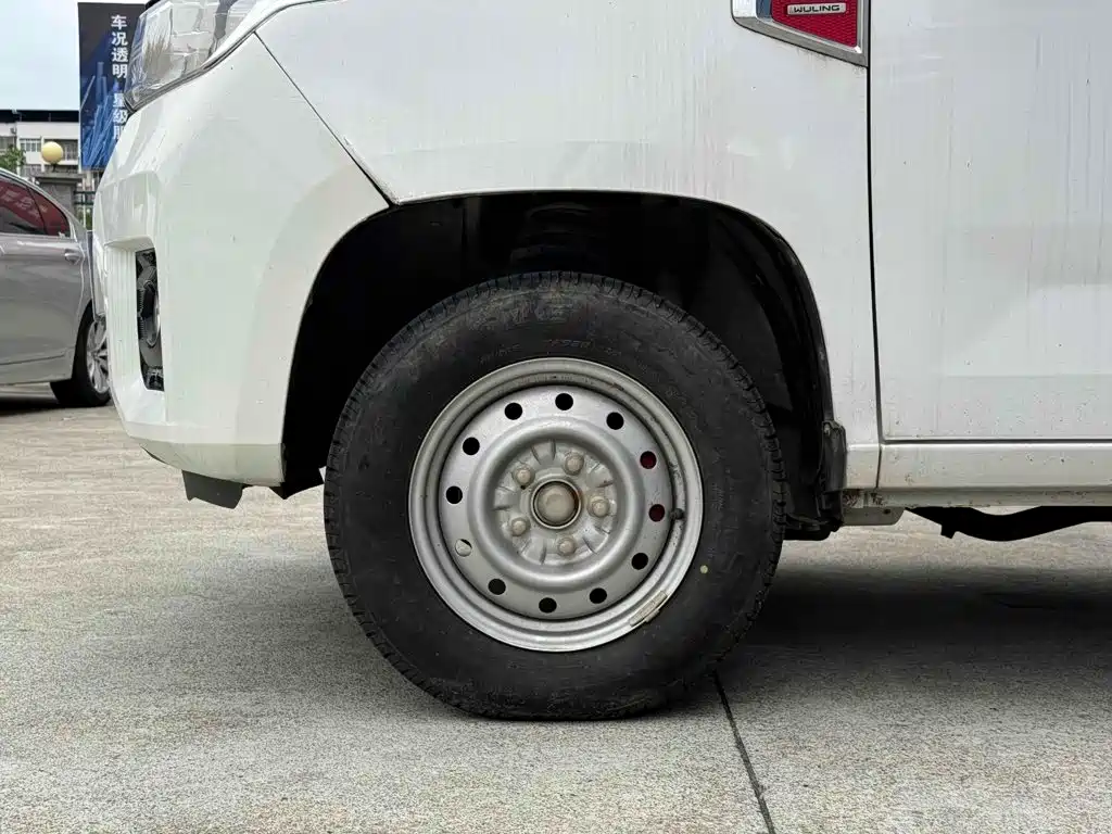 Wuling Journey — миниатюра 7