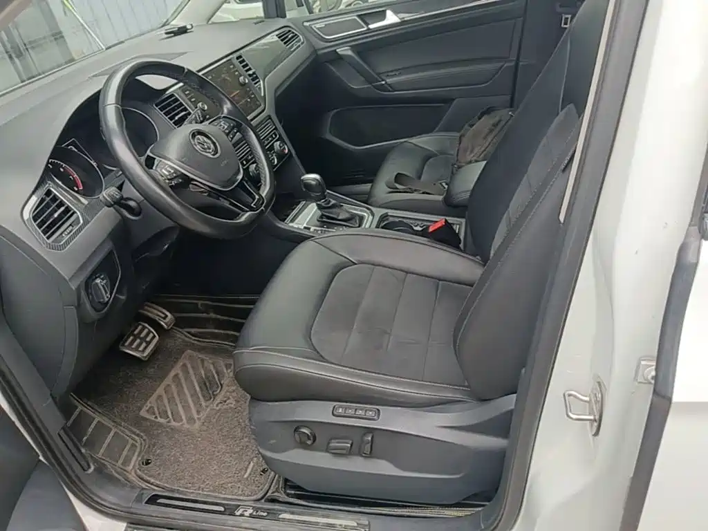 Volkswagen Golf Sportsvan — миниатюра 15