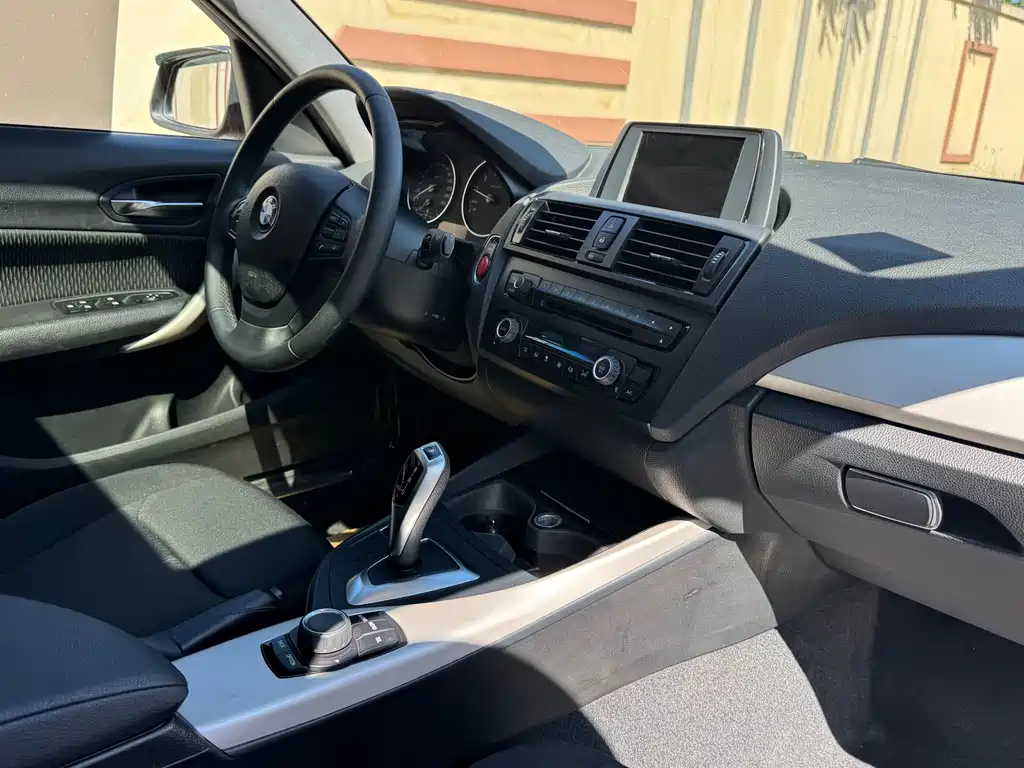 BMW 1 Series (Import) — миниатюра 15