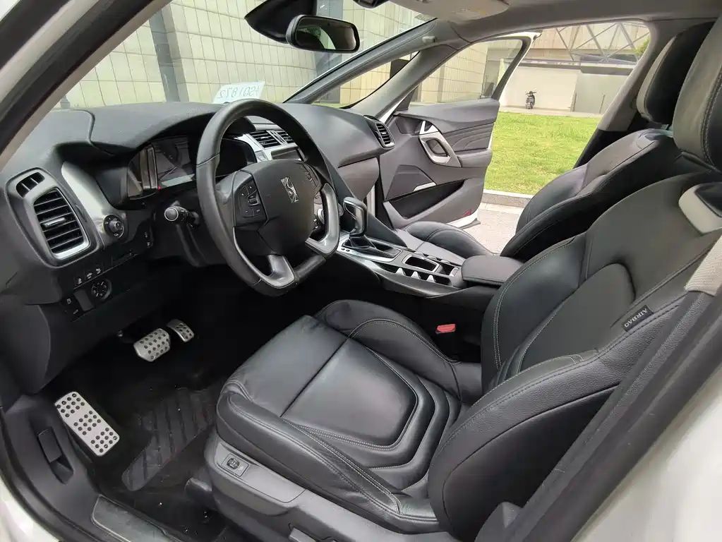 DS DS 5 — миниатюра 9