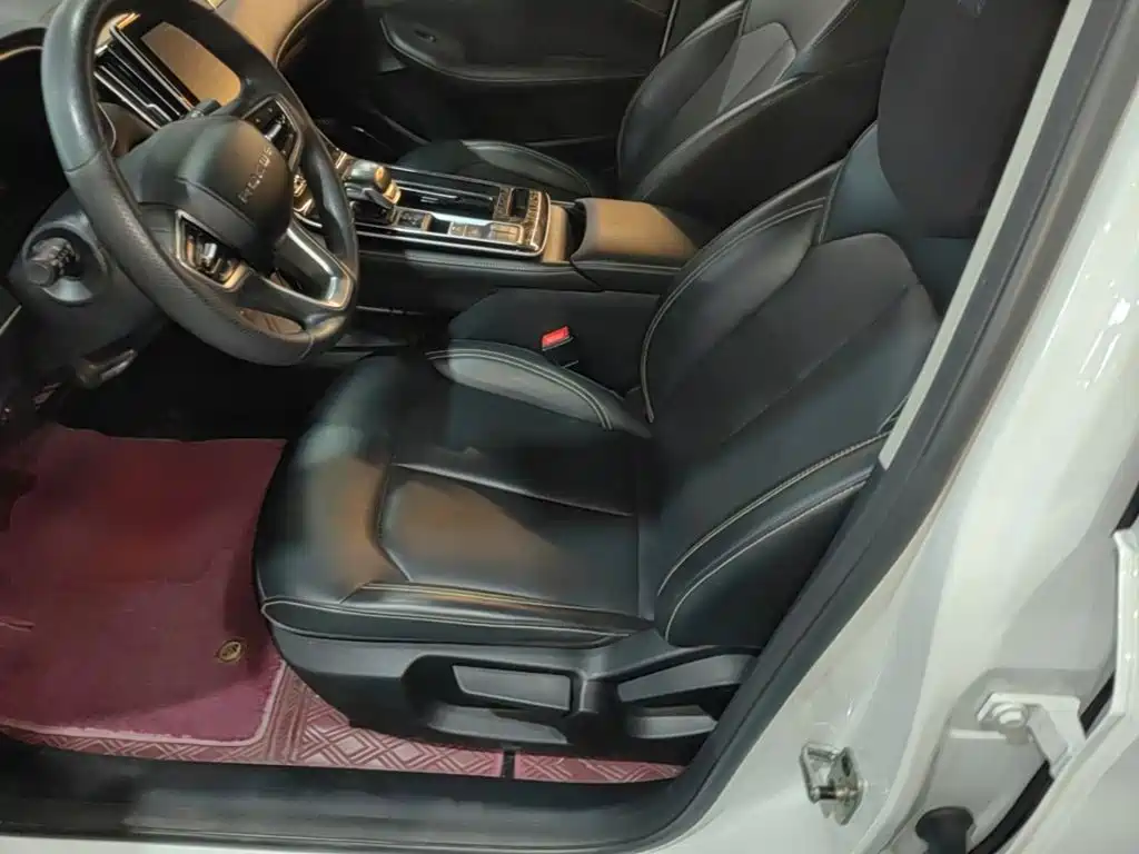 Roewe i6 MAX New Energy — миниатюра 15