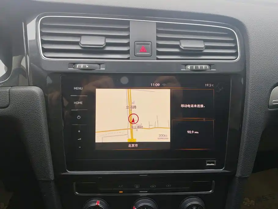 Volkswagen Golf — миниатюра 13