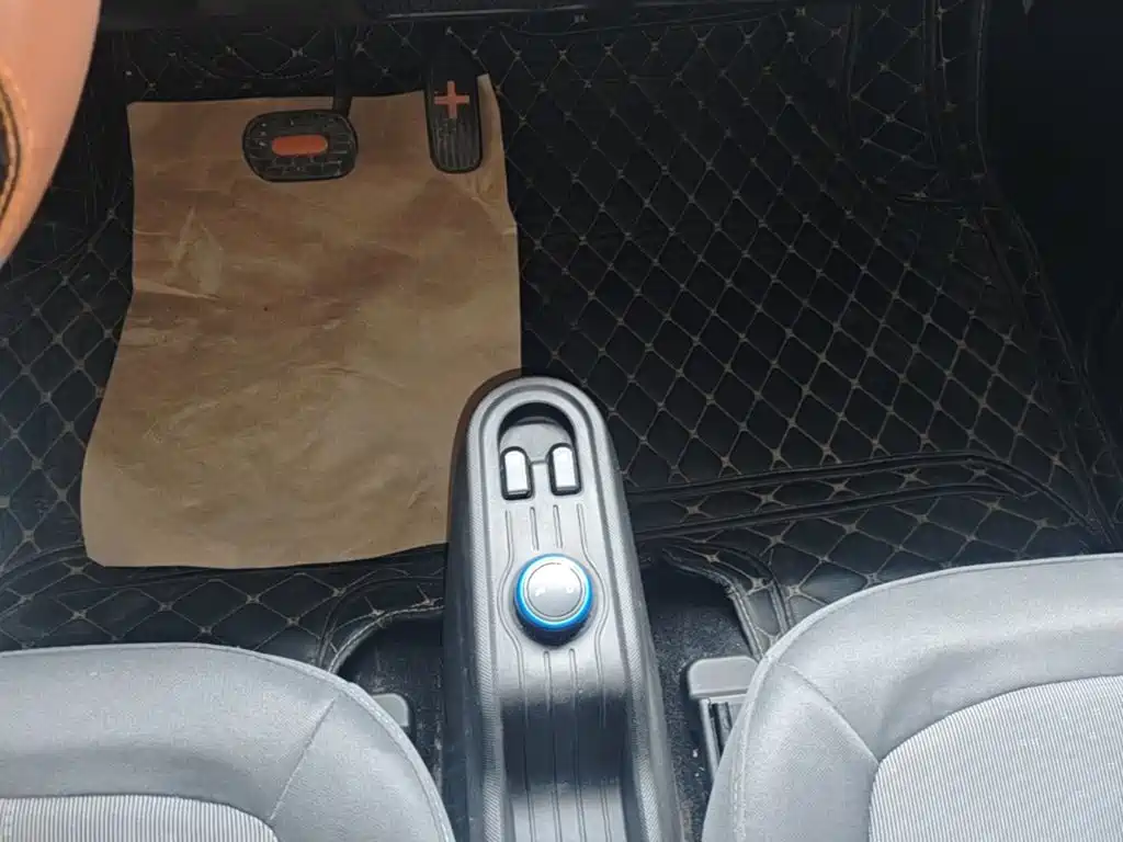 Wuling MINIEV — миниатюра 14