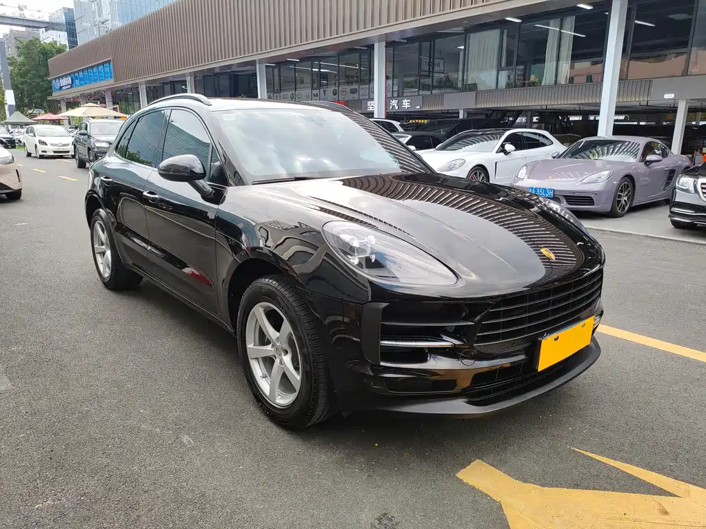 Porsche Macan — миниатюра 2