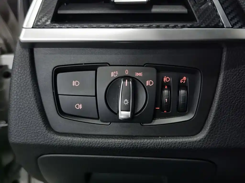 BMW 3 Series — миниатюра 21