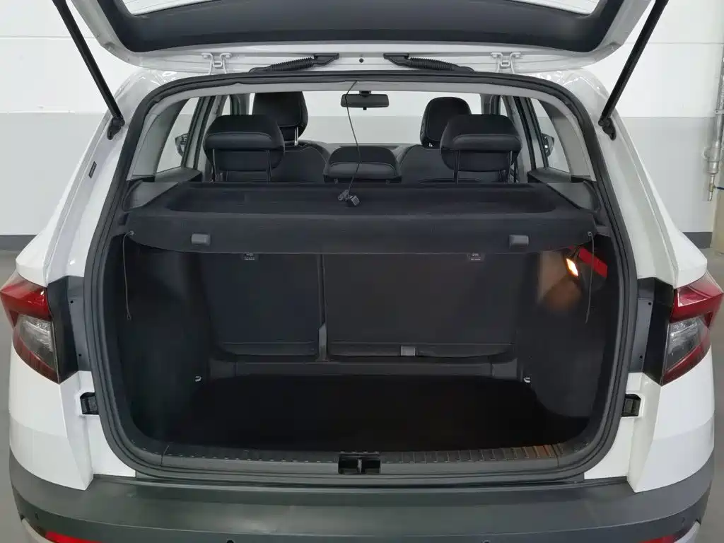 Skoda Karoq — миниатюра 16
