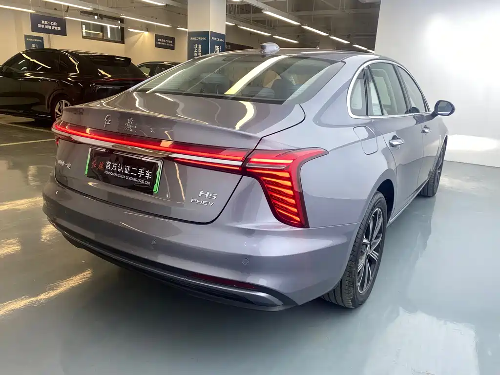 Hongqi Hongqi H5 PHEV — миниатюра 17