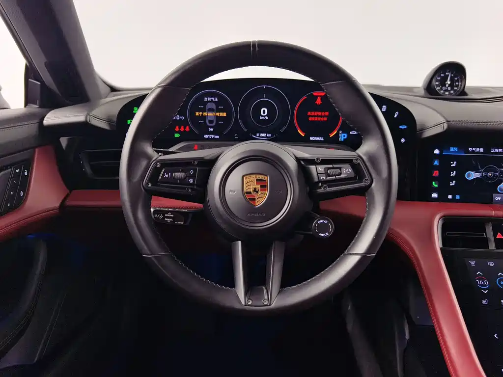Porsche Taycan — миниатюра 15