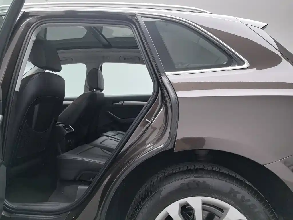 Audi Q5 — миниатюра 15