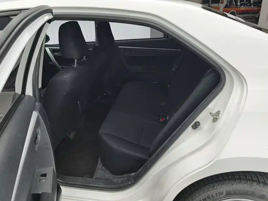 Toyota Corolla — миниатюра 11