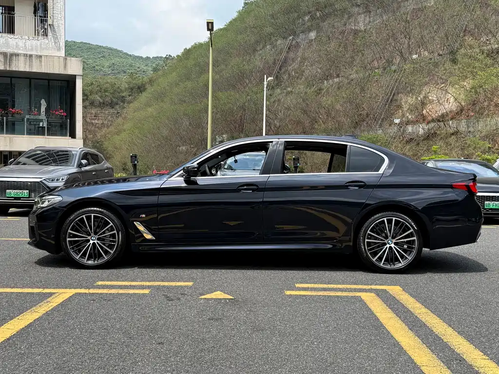 BMW 5 Series 5 2022 530Li Lead M Sport