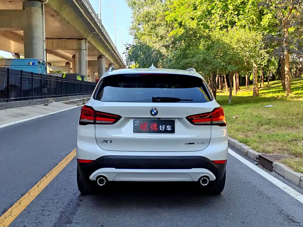 BMW X1 — миниатюра 4