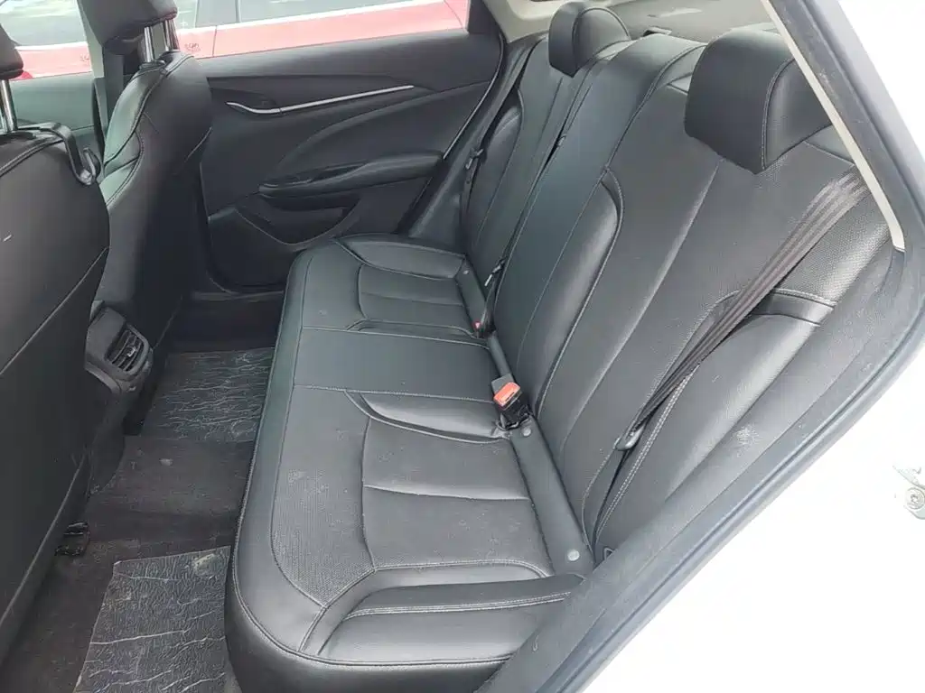 Buick Excelle — миниатюра 17