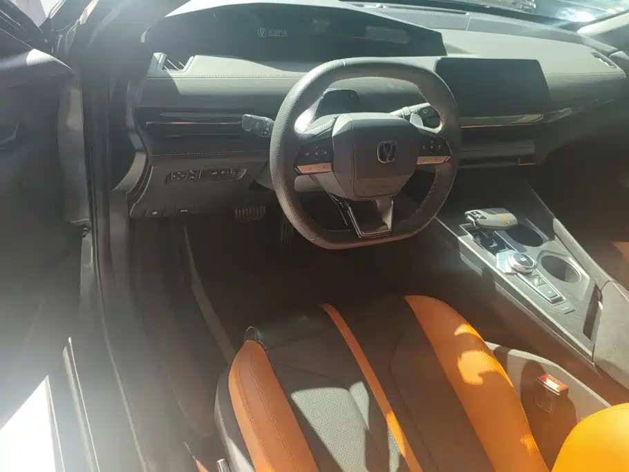 Changan UNI-V — миниатюра 12