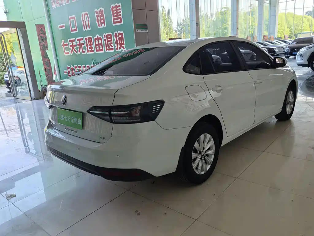 Volkswagen Lavida — миниатюра 11