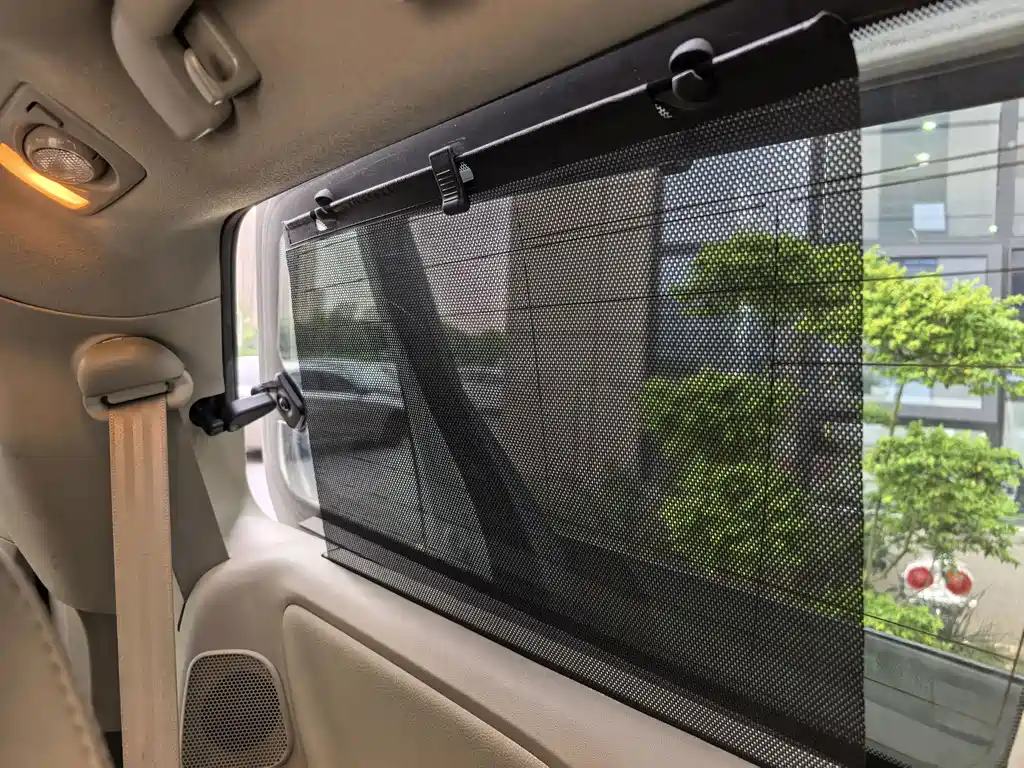 Toyota Sienna — миниатюра 29