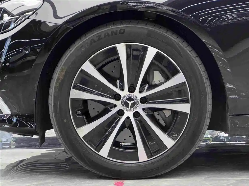 Mercedes-Benz E-Class New Energy — миниатюра 4