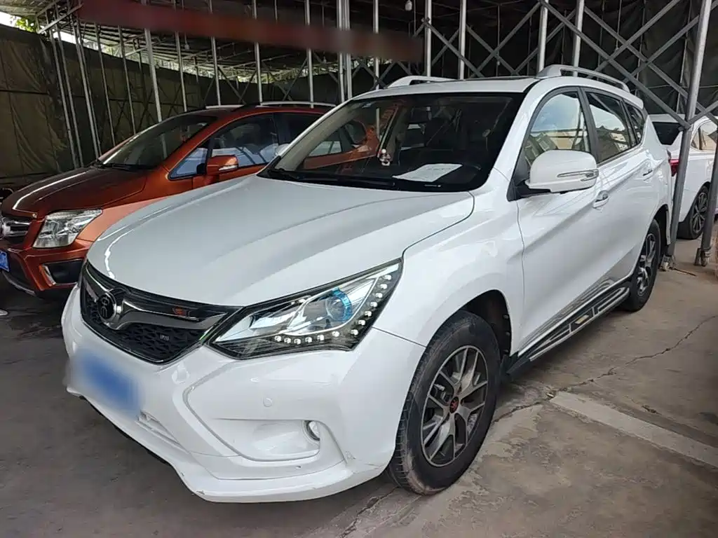 2017 BYD Song EV - zdjęcie 1 z 25
