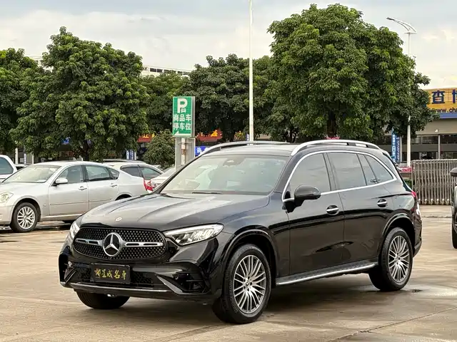 MERCEDES-BENZ  GLC 2024