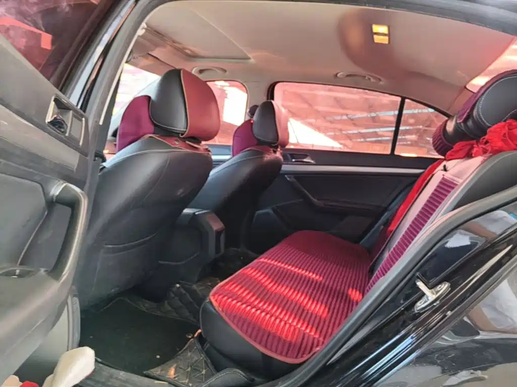 Volkswagen Lavida — миниатюра 17