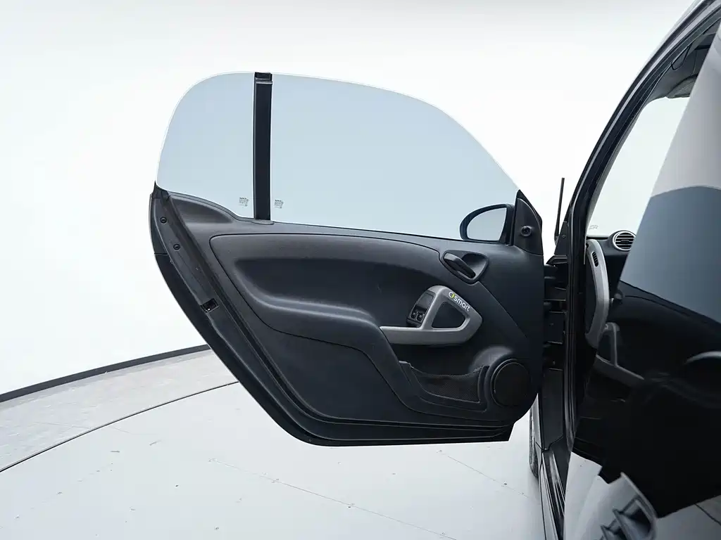 smart Smart Fortwo — миниатюра 16