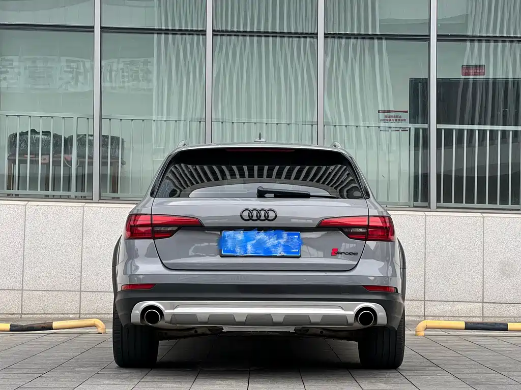Audi A4 (Import) — миниатюра 11