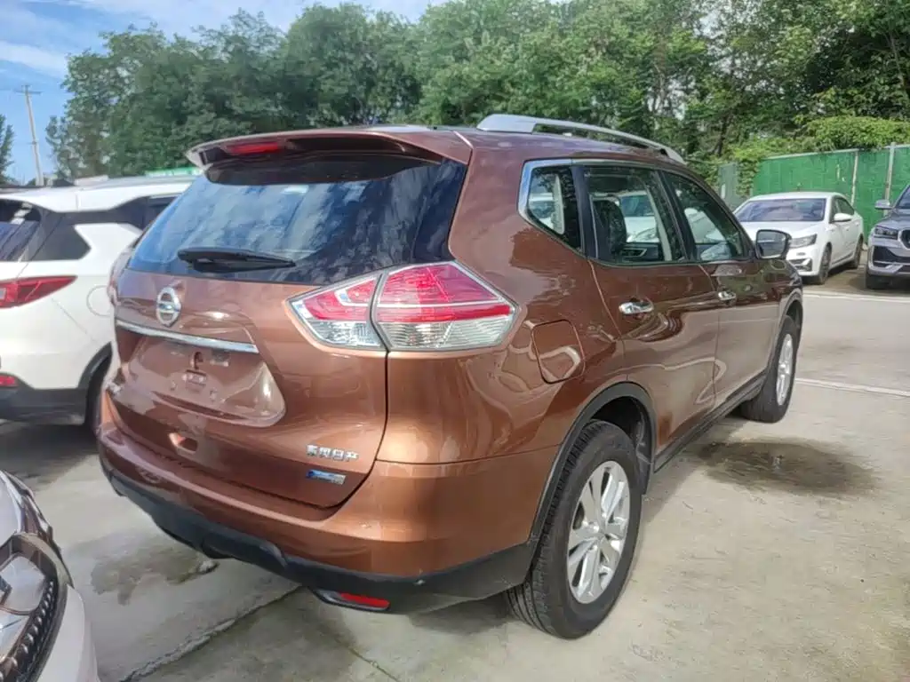 Nissan X-Trail — миниатюра 7