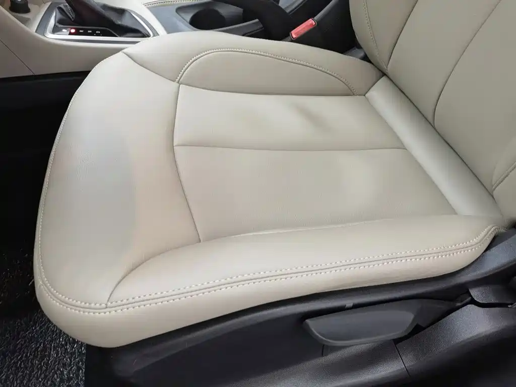 Buick Excelle — миниатюра 20
