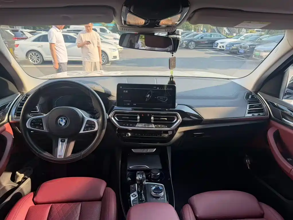 BMW iX3 — миниатюра 5