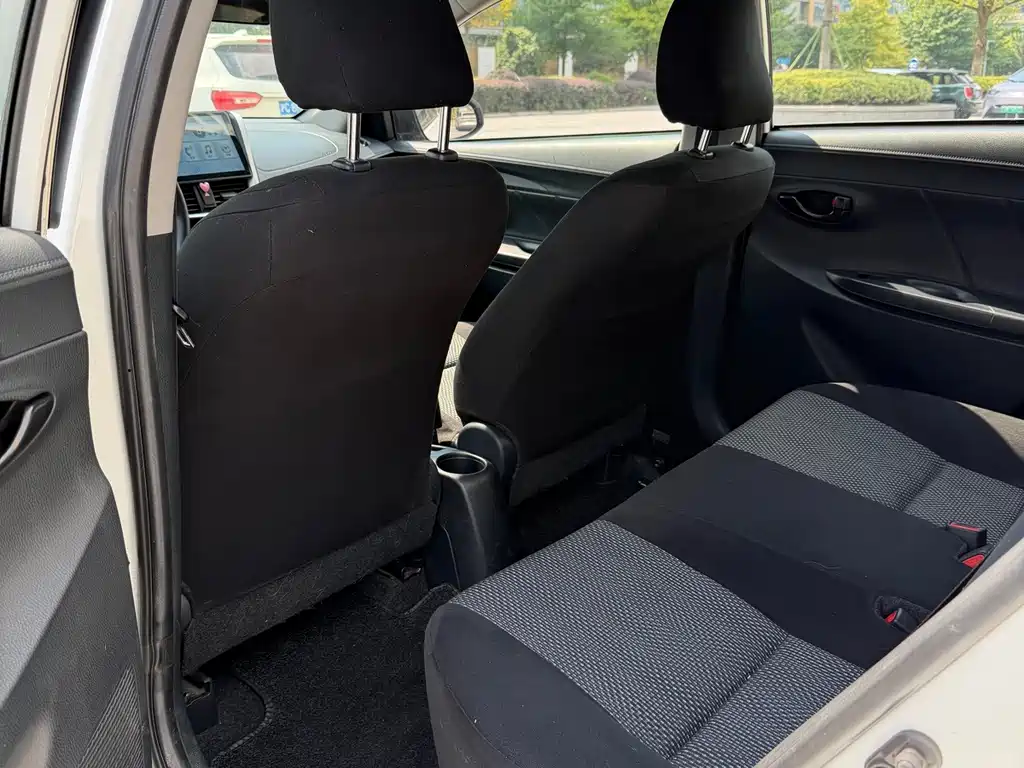 Toyota Vios — миниатюра 6