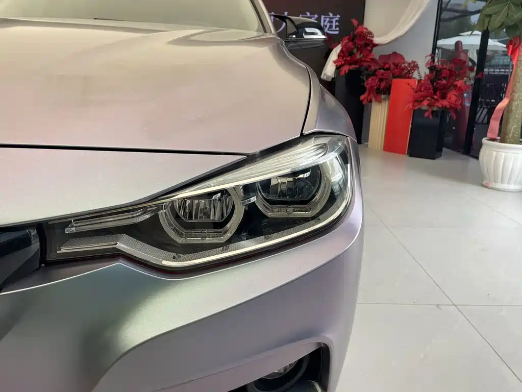 BMW 3 Series — миниатюра 10