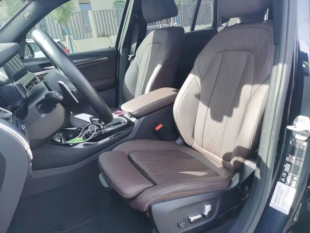 BMW X3 — миниатюра 11